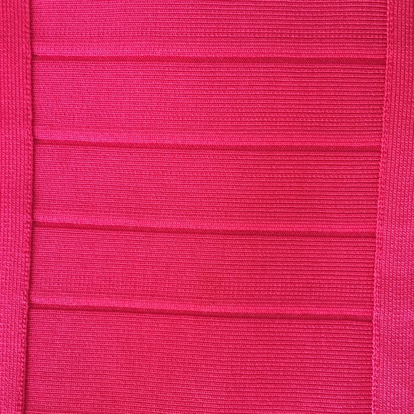 Dark hot pink Herve Leger dress - Picture 6 of 6